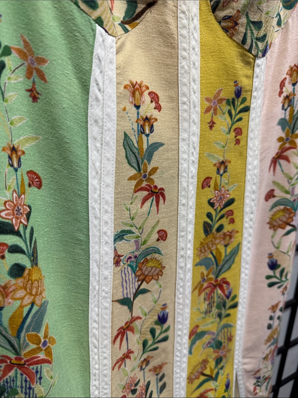 FARM Rio defect Delicate Floral Stripes Linen Blend Maxi Dress 🌼 - Picture 11 of 16
